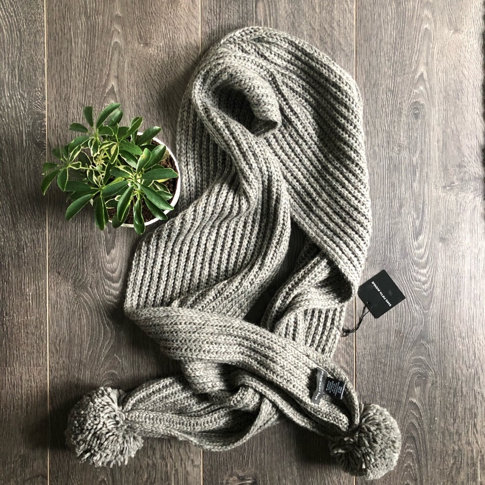 Saks 5th Avenue Wool Blend scarf
